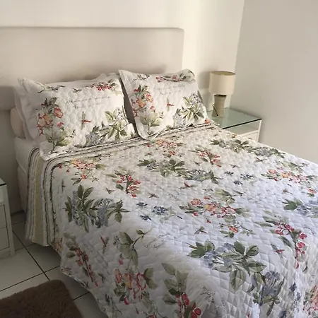 Apartamento Exclusivo 180 M² Na Beira Mar *