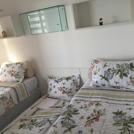 Apartamento Exclusivo 180 M² Na Beira Mar *